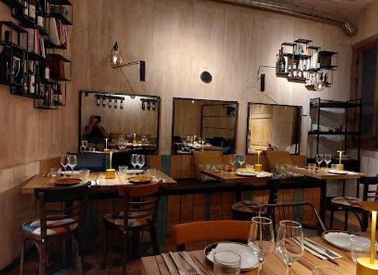 spain/madrid/malasana/restaurant/mica