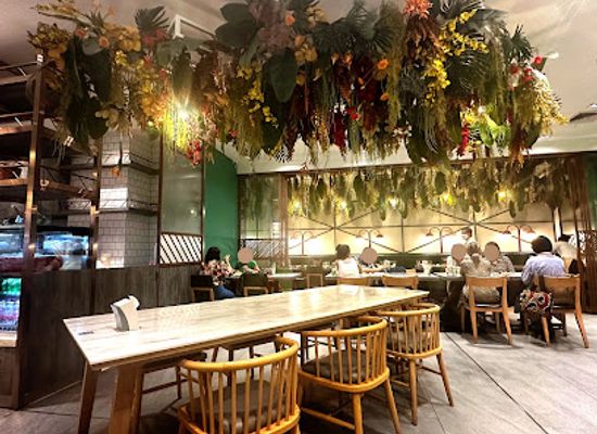 thailand/bangkok/silom/restaurant/banana-leaf-silom-complex