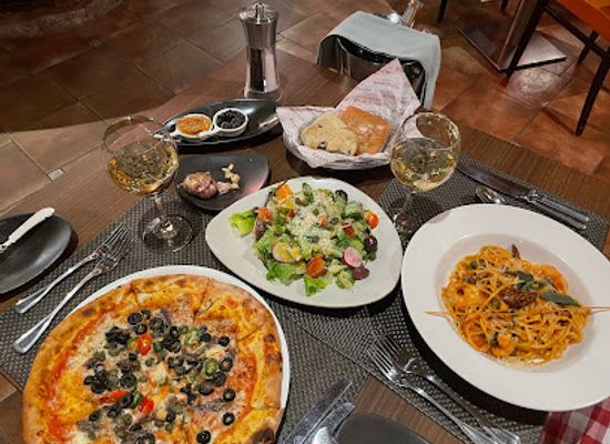 jordan/wadi-mujib/restaurant/luigi-s-restaurant