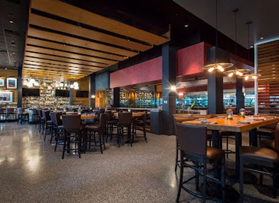 kansas/kansas-city/restaurant/bristol-seafood-steak-social