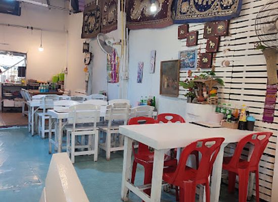 thailand/doi-suthep-pui-national-park/restaurant/mae-nu-s-kitchen