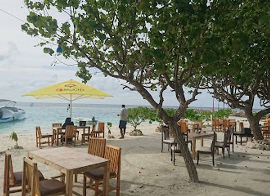 maldives/maafushi-island/restaurant/rehendhi-restaurant
