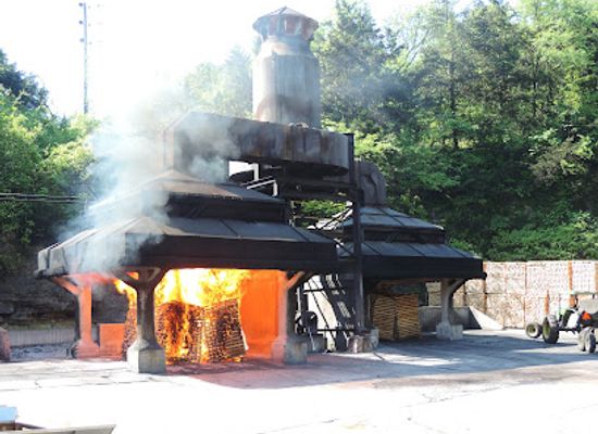tennessee/jack-daniel-s-distillery/restaurant/jack-daniels-barrel-house-1-14