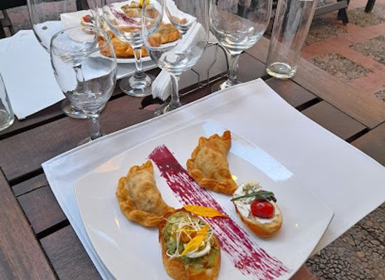 argentina/mendoza/restaurant/nani-bodegon