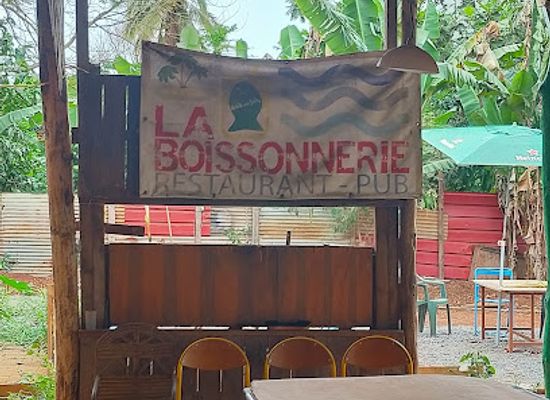 comoros/domoni/restaurant/la-boissonerie