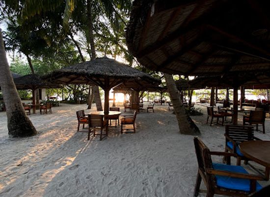 maldives/lhaviyani-atoll/restaurant/rehendhi-restaurant