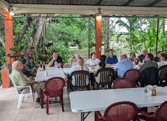 belize/mountain-pine-ridge/restaurant/cheers-restaurant-cabanas