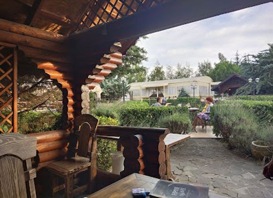 ukraine/sevastopol/restaurant/restoran-sosnovyy-bor