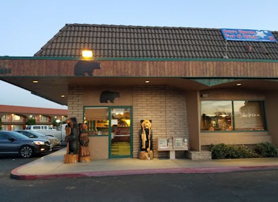 california/salinas-valley/restaurant/black-bear-diner-salinas