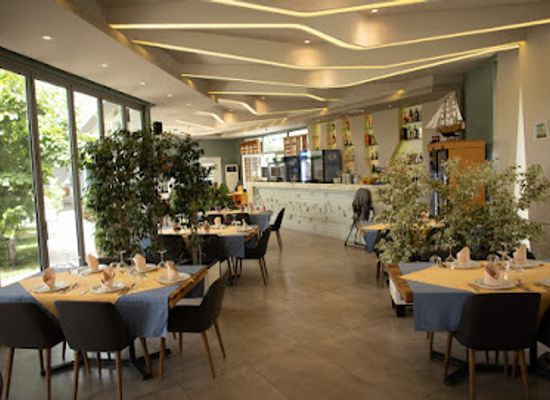 albania/korab-mountain/restaurant/alto-mare-restaurant