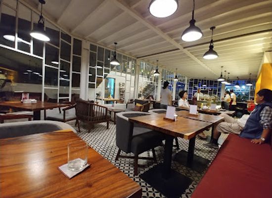 cambodia/phnom-penh/toul-tom-poung/restaurant/java-creative-cafe-toul-tom-poung