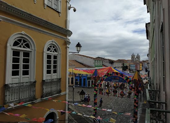 brazil/salvador/pelourinho/restaurant/donna-pimenta