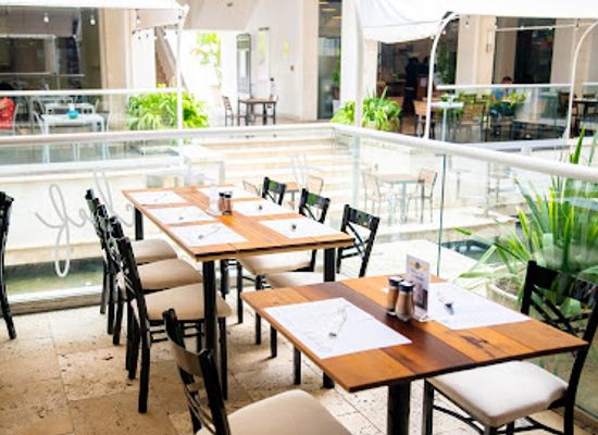 barbados/holetown/restaurant/the-rustic-chef