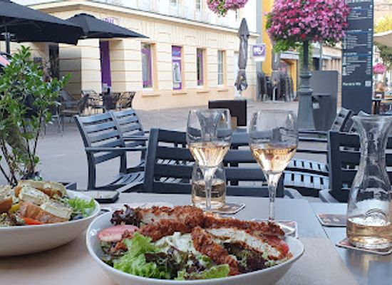 luxembourg/diekirch/restaurant/cafe-dikkricher-stuff