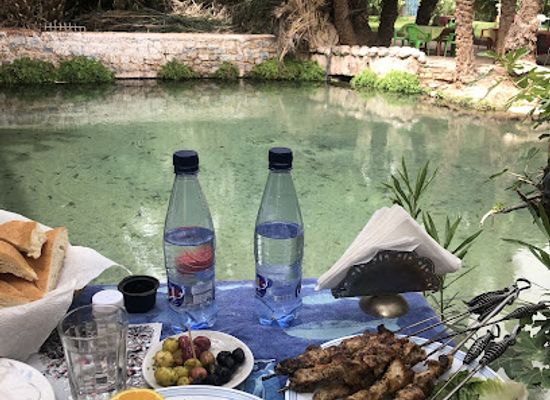 morocco/todra-gorge/restaurant/restaurant-de-poissons-sacres
