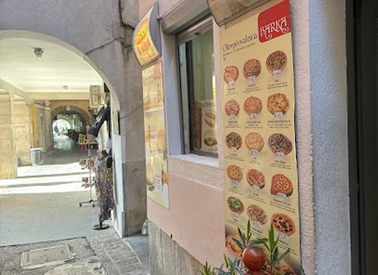 slovenia/piran/restaurant/okrepcevalnica-barka
