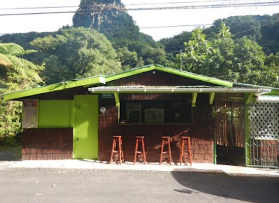 dominica/la-plaine/restaurant/papillote-rainforest-restaurant