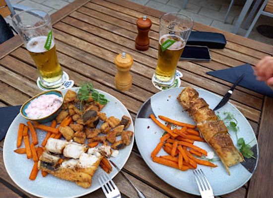 hungary/hajdusag/restaurant/csakhal-bisztro-nagyerdo