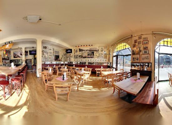 germany/brandenburg/restaurant/berliner-republik