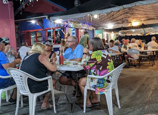 barbados/silver-sands/restaurant/uncle-george-s-fish-net-grill