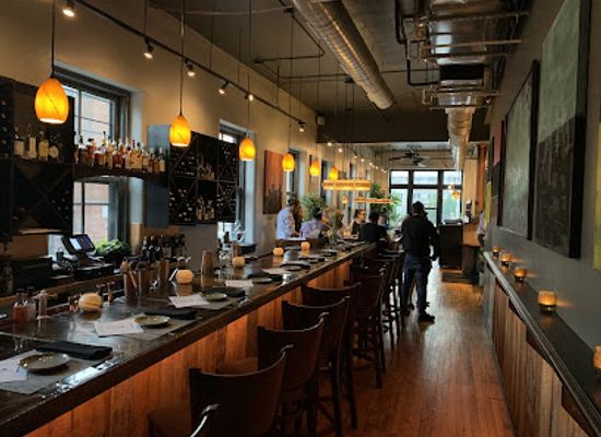 ohio/central-ohio/restaurant/plas