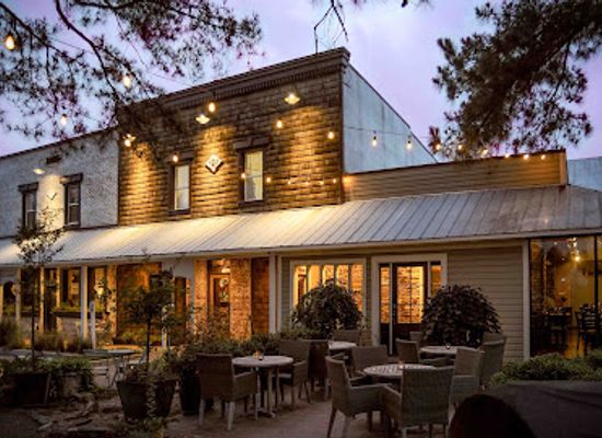 north-carolina/sandhills/restaurant/elliotts-on-linden