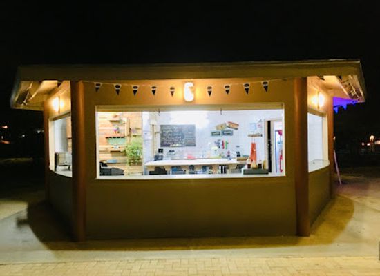 aruba/paradera/restaurant/seagull-bay-art-shop-food