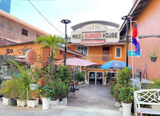 cambodia/sihanoukville/restaurant/mike-s-burger-house-sihanoukville