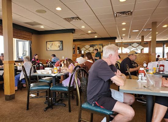 colorado/pueblo/restaurant/country-kitchen-restaurant