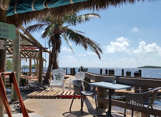 florida/everglades/restaurant/snappers-oceanfront-restaurant-bar