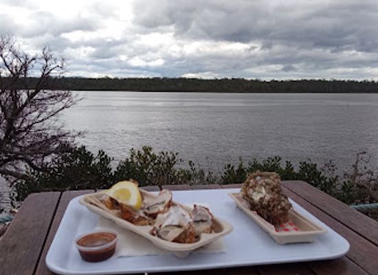 australia/freycinet-national-park/restaurant/melshell-oyster-shack