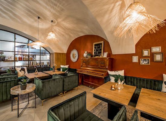 slovakia/presov/restaurant/poetika-bistro-coffee-wine