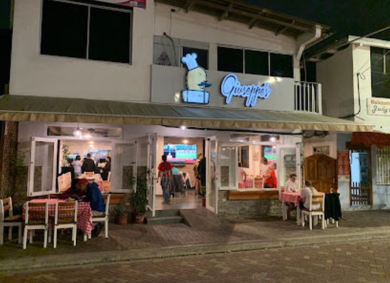 ecuador/puerto-baquerizo-moreno/restaurant/giuseppe-s