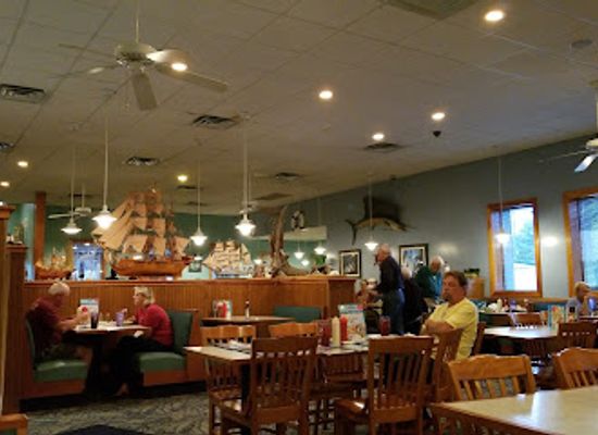 north-carolina/hendersonville/restaurant/bay-breeze-seafood