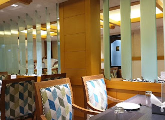 india/kerala/restaurant/kohinoor-multicuisine-restaurant