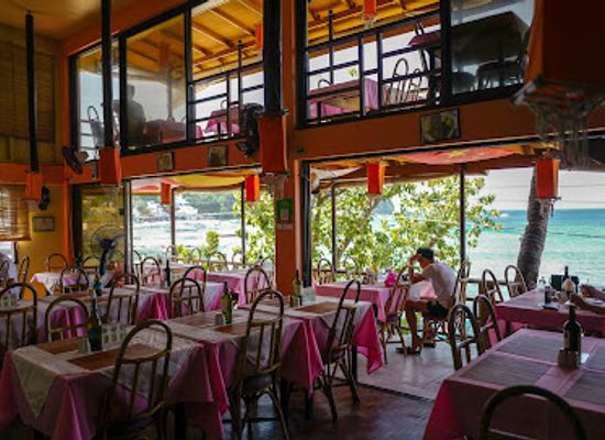 philippines/mimaropa/restaurant/papa-fred-s-steakhouse