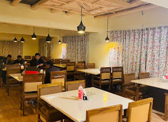 india/kashmir-valley/restaurant/wazwan-planet-restaurant-multi-cuisine-we-serve-indian-chinese-kashmiri-wazwan-muglai-and-many-more