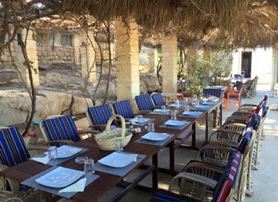 egypt/faiyum-oasis/restaurant/kom-el-dikka-restaurant