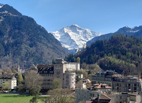 switzerland/bernese-oberland/restaurant/hoppla-bistro
