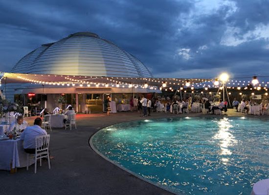 romania/dambovita/restaurant/dom