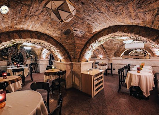 azerbaijan/greater-caucasus/restaurant/best-place-baku-restaurant-jazz-club