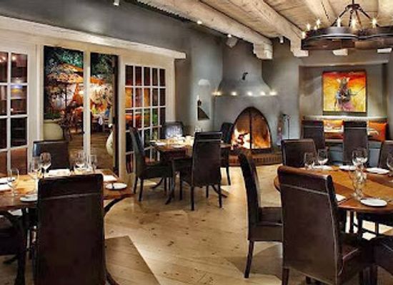 new-mexico/santa-fe-national-forest/restaurant/luminaria-restaurant-patio