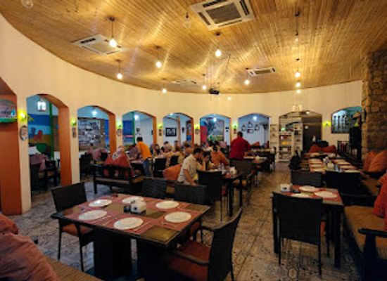 jordan/aqaba/restaurant/papaya-restaurant
