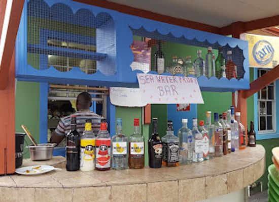 barbados/oistins/restaurant/sea-water-front