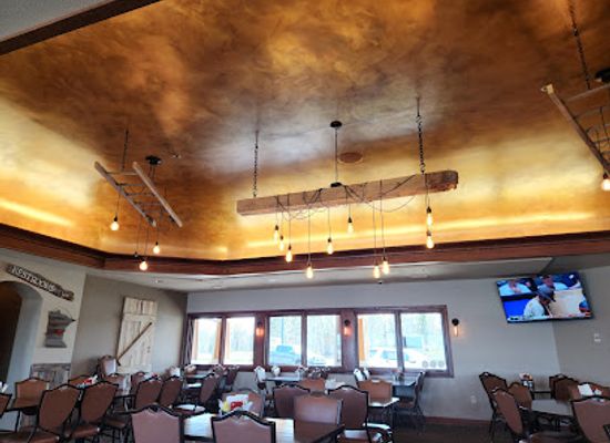 minnesota/cuyuna-range/restaurant/dunmire-s-on-the-lakes