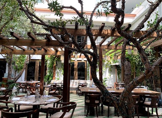 florida/miami-beach/restaurant/cecconi-s-miami