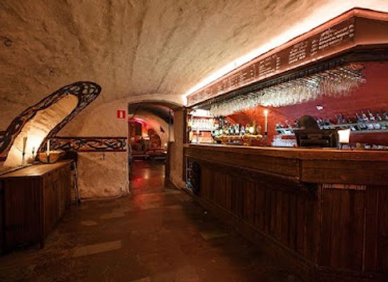 sweden/narke/restaurant/sjatte-tunnan