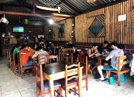ecuador/amazon/restaurant/restaurante-el-bijao