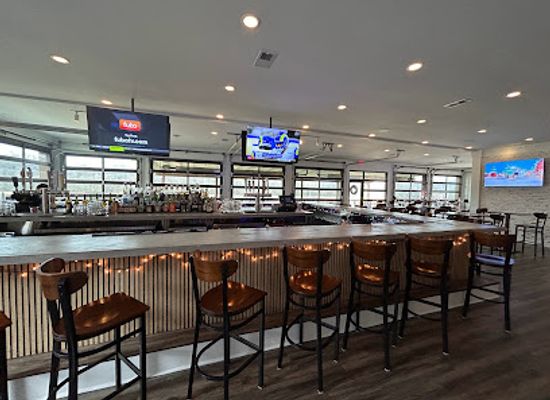 tennessee/clarksville/restaurant/clyde-s-of-clarksville