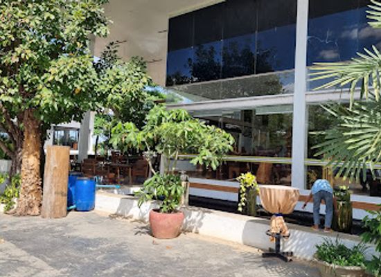 cambodia/kampong-thom/restaurant/kim-seng-restaurant